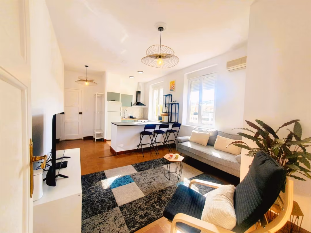 Piso en avenida Avinguda de Jijona 15