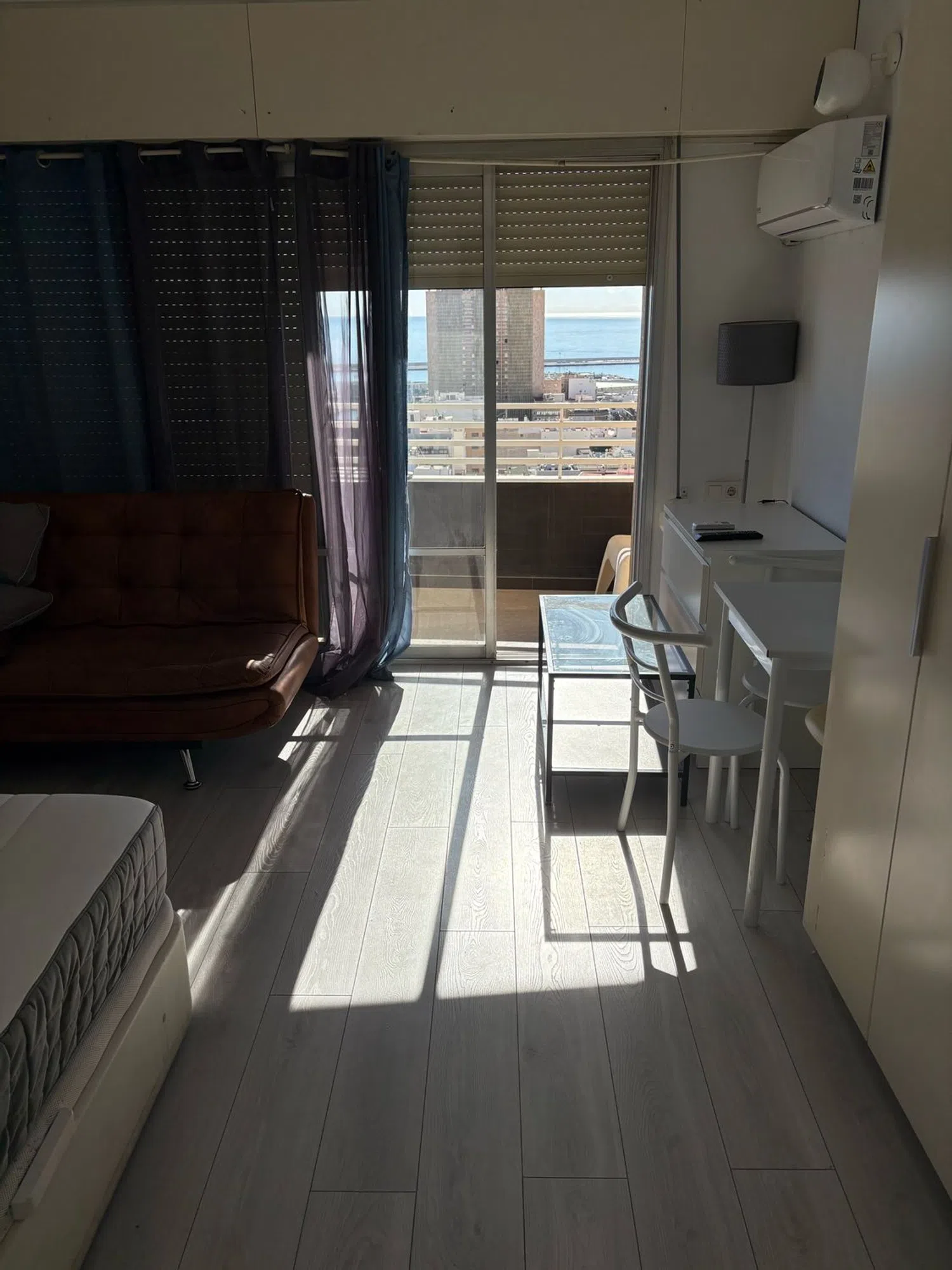 Estudio en calle Poeta Vila y Blanco, 2 -4 - Foto 4