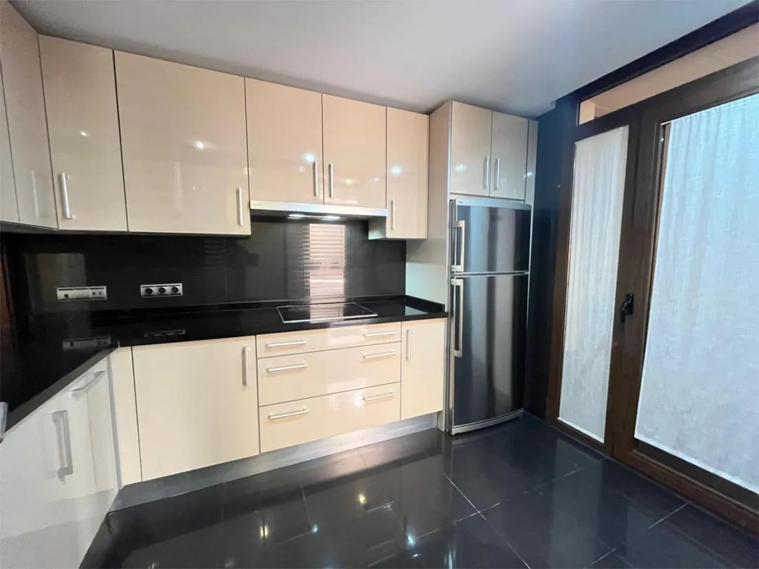 Piso en  Calle del Mare Nostrum 42 - Foto 25