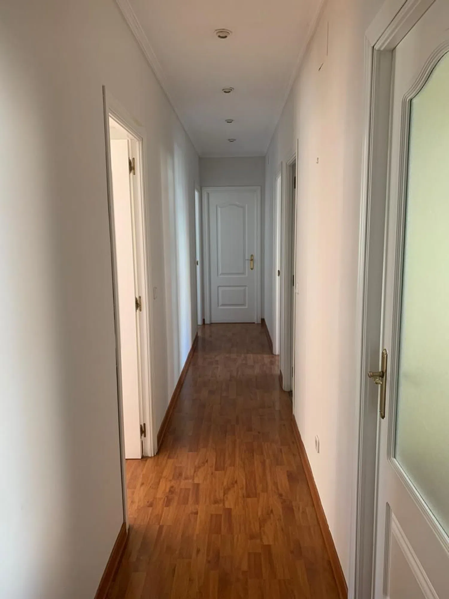 Piso en calle de la Infanta Mercedes, 16 - Foto 4