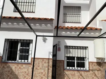 Casa adosada en  Calle Escritor Marcos Negrete 5 - Foto 6