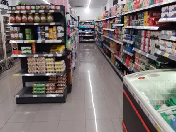 Local en Supermercado en Avenida de la Concòrdia, La Concòrdia - Foto 8
