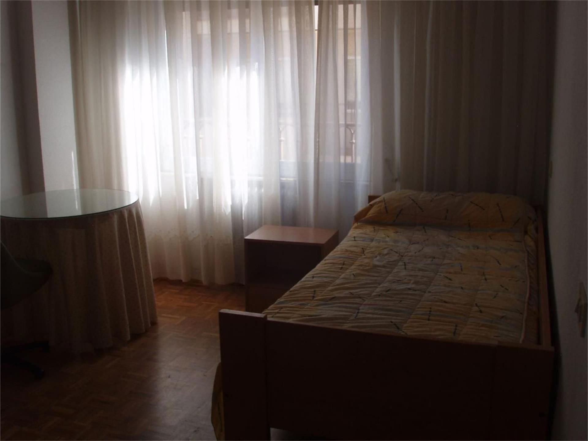 Piso en  Avenida de Villamayor 86 - Foto 5