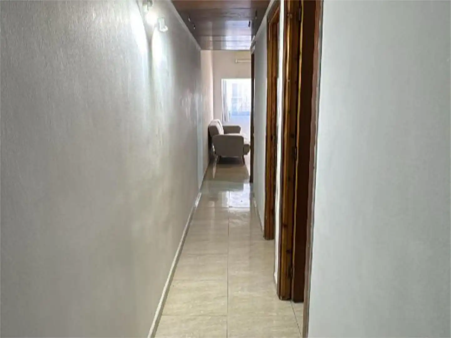 Piso en  Carrer del Cardenal Tedeschini 21 - Foto 4