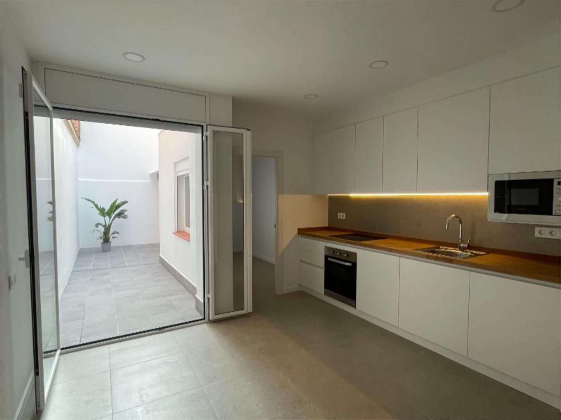 Piso en  Carrer de l'Escola Pia 99 - Foto 5