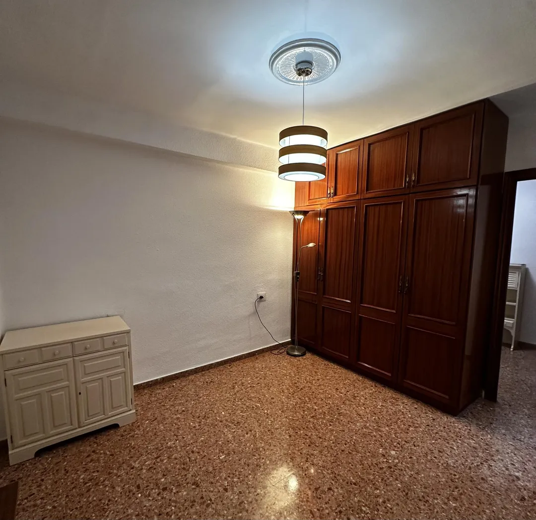 Piso en  Plaça de Polo de Bernabé 5 - Foto 8