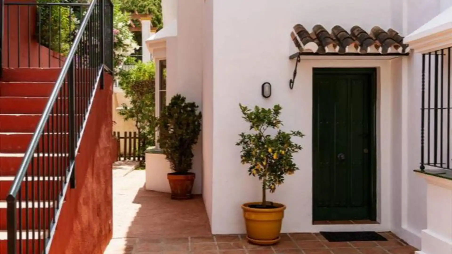 Casa adosada en  Avenida del Cortijo 5 - Foto 8