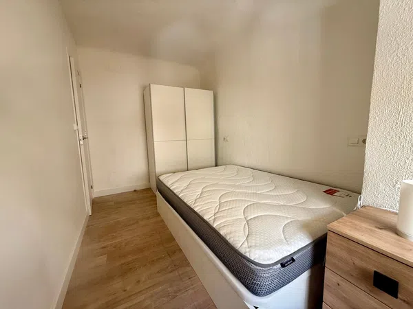 Piso en Calle Alcalá Galiano, Carolinas Bajas - Foto 4