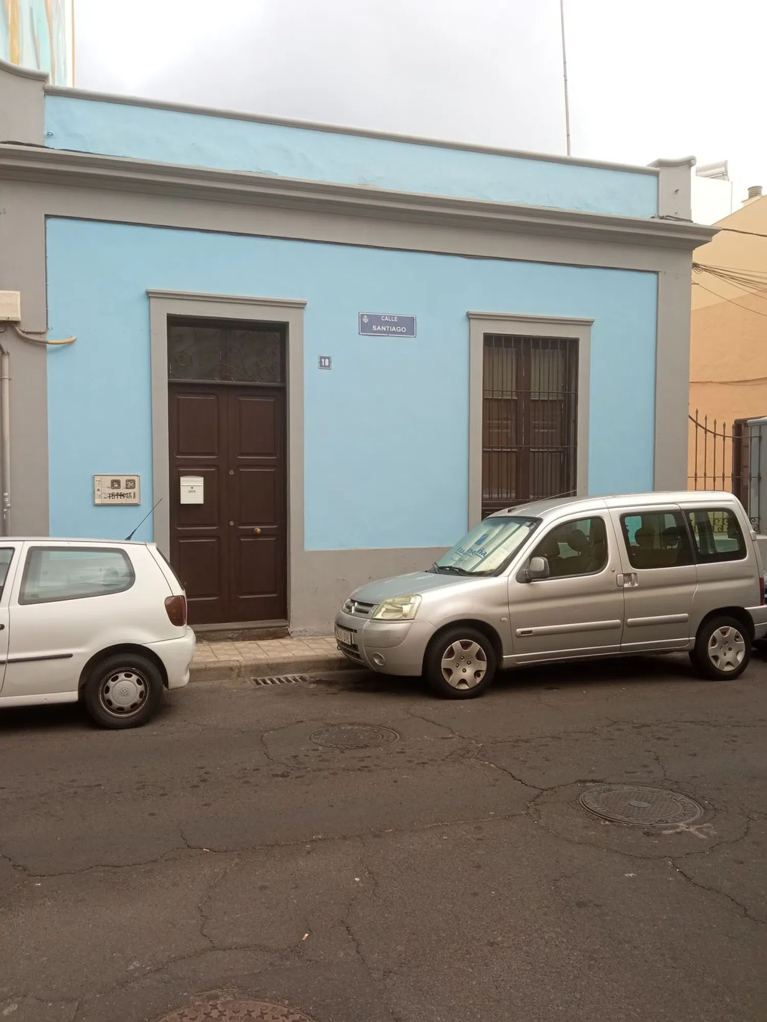 Chalet adosado en calle Santiago, 18 - Foto 1