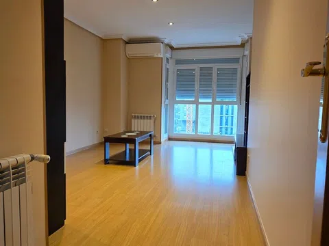 Piso en calle Francisca de Torres Catalán, 12