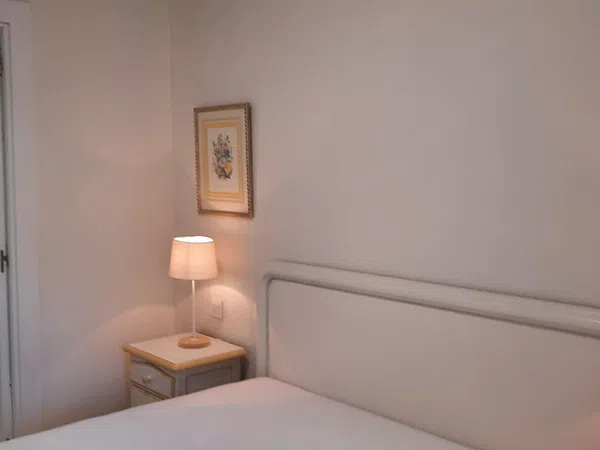 Piso en calle de la Infanta Mercedes, 62 - Foto 13