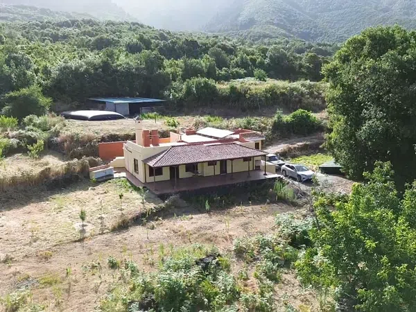 Casa rural en Carretera General s/n - Foto 1