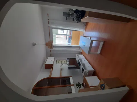 Piso en calle de Sarria, 25