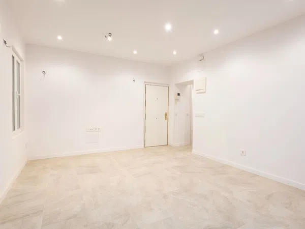 Piso en calle Bocángel, 5