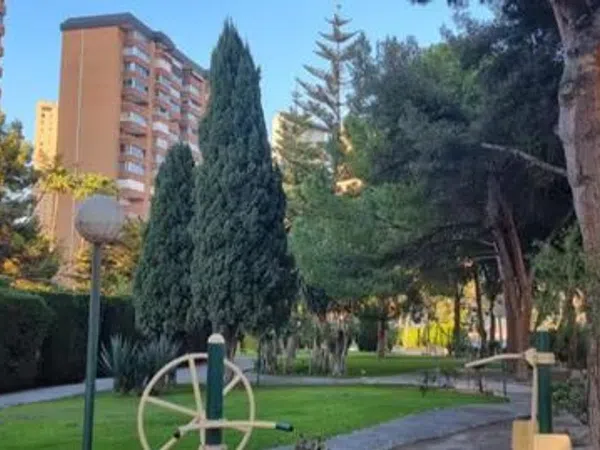 Piso en avenida Marina Baixa, 1 - Foto 1