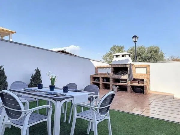 Chalet adosado en Calle Río Menor, 54 - Foto 1