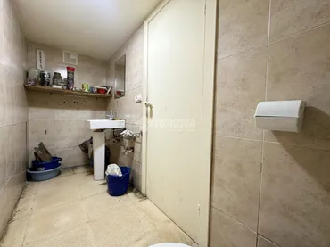 Local comercial en Sant Boi de Llobregat - Foto 8