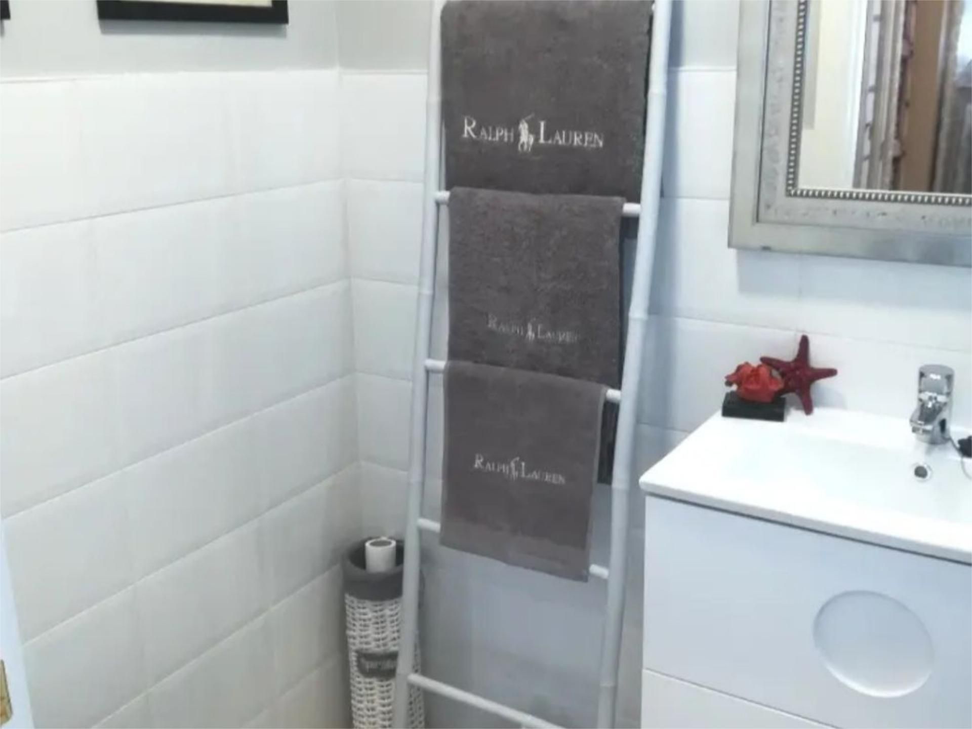 Piso en  Calle de los Reyes Magos 19 - Foto 3