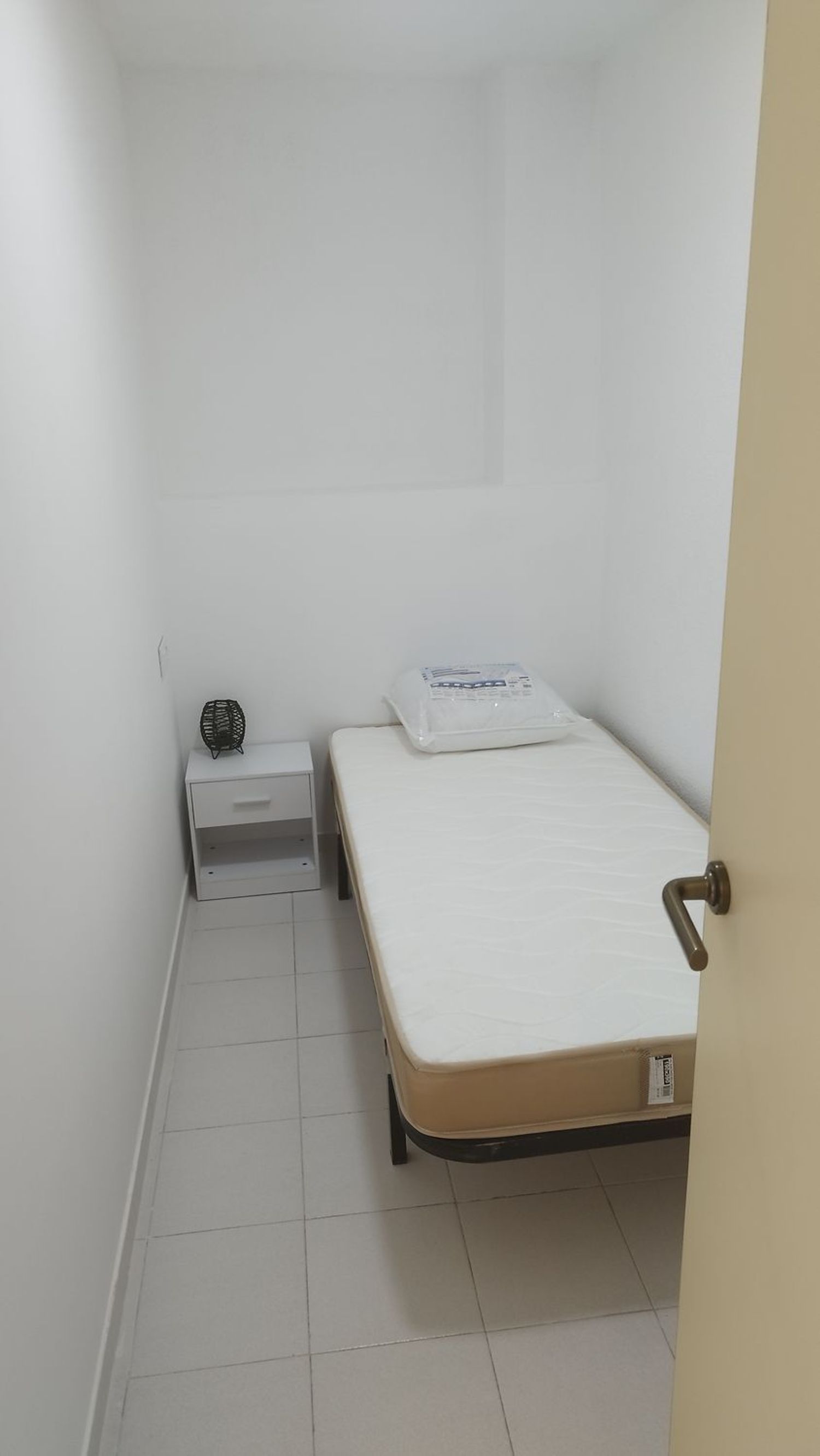 Estudio en Calle Mare de Déu dels Àngels, 9, Centro, Centro - Foto 2