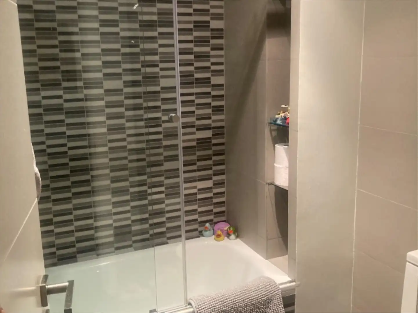 Piso en  Avenida de Pío XII 12 - Foto 8