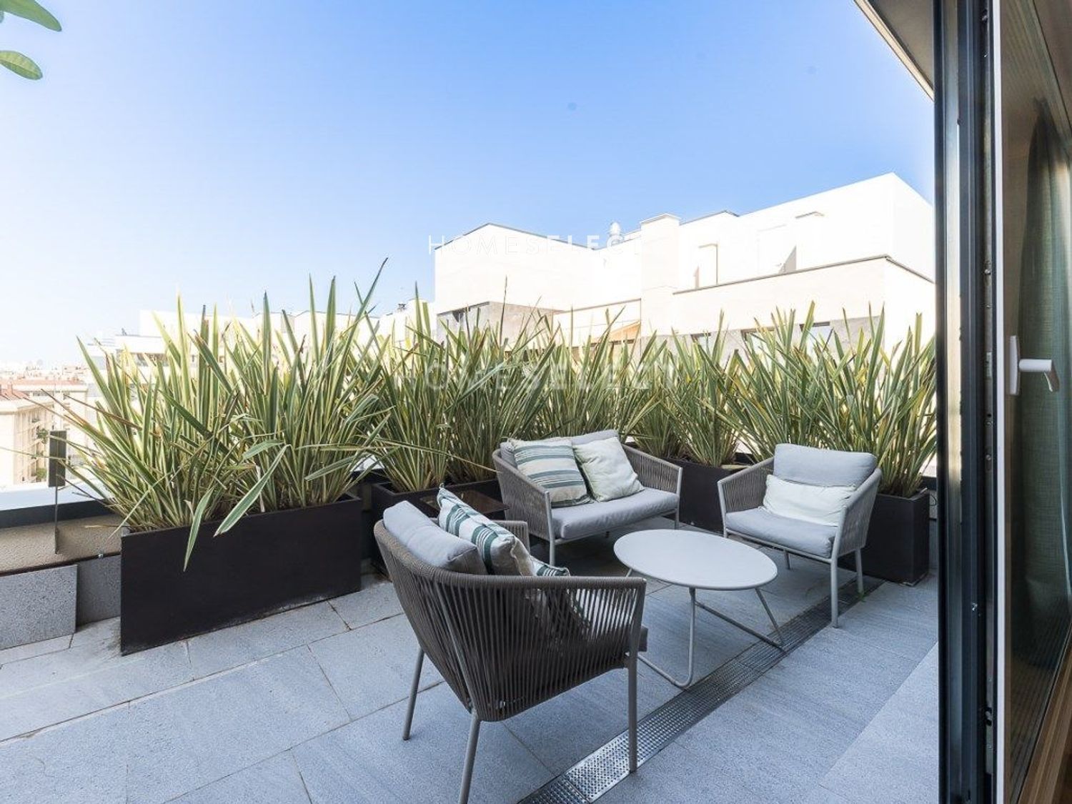 Ático en calle de Modesto Lafuente - Foto 5