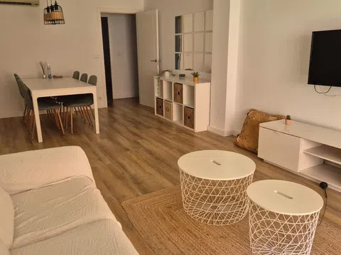 Piso en calle Miquel Grau, 6