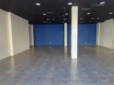 Local comercial en  Calle Redován 8 - Foto 2