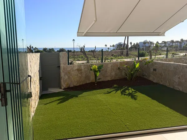 Chalet pareado en Avenida de la Almadraba, 5, Atlanterra, Atlanterra - Foto 2