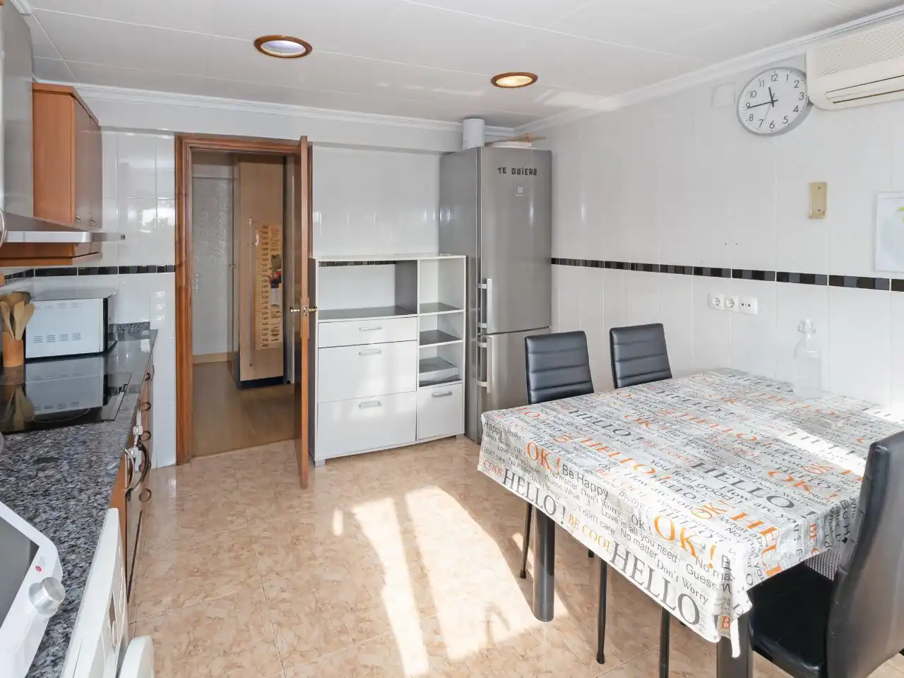 Piso en  Carrer d'Encarna Albarracín 9 - Foto 4