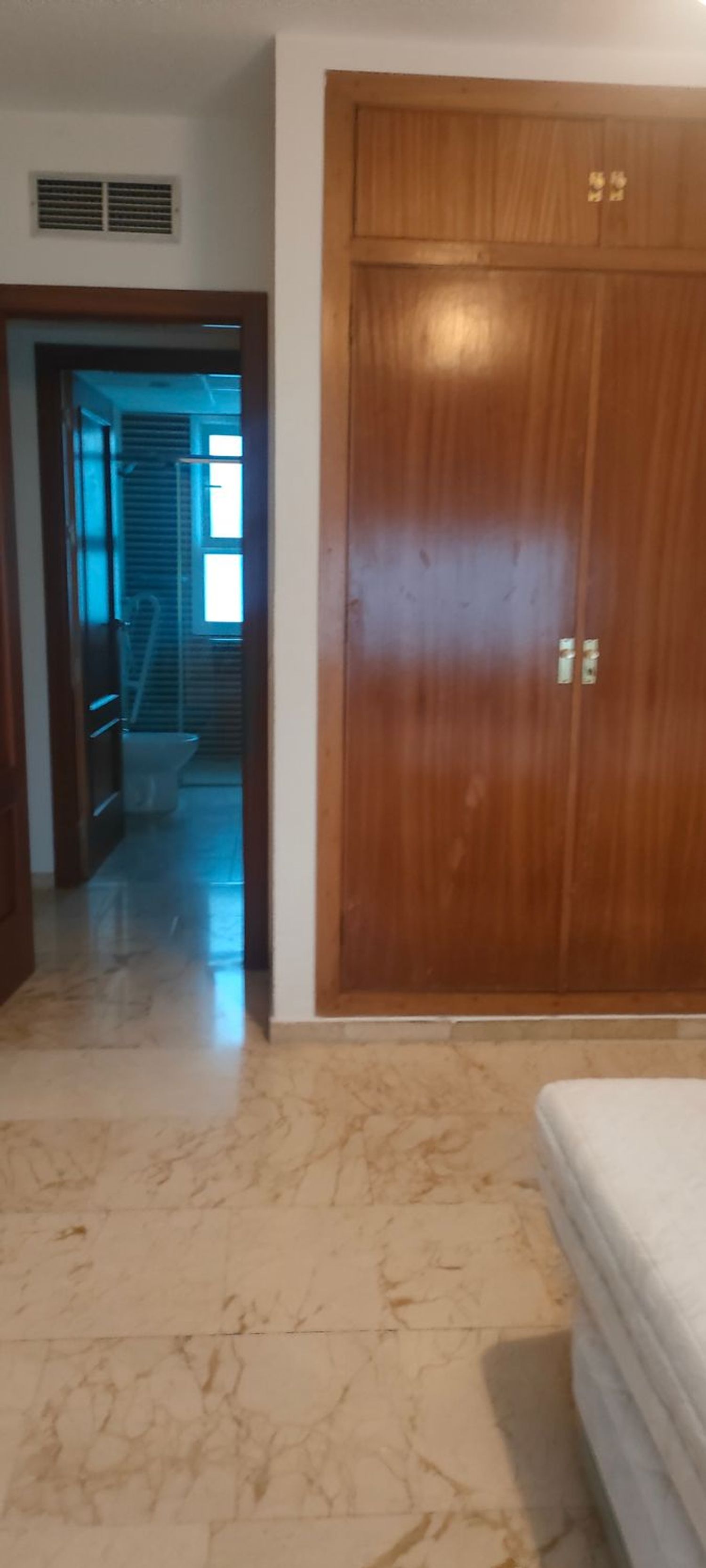 Piso en avenida del Aeropuerto, 9 - Foto 25