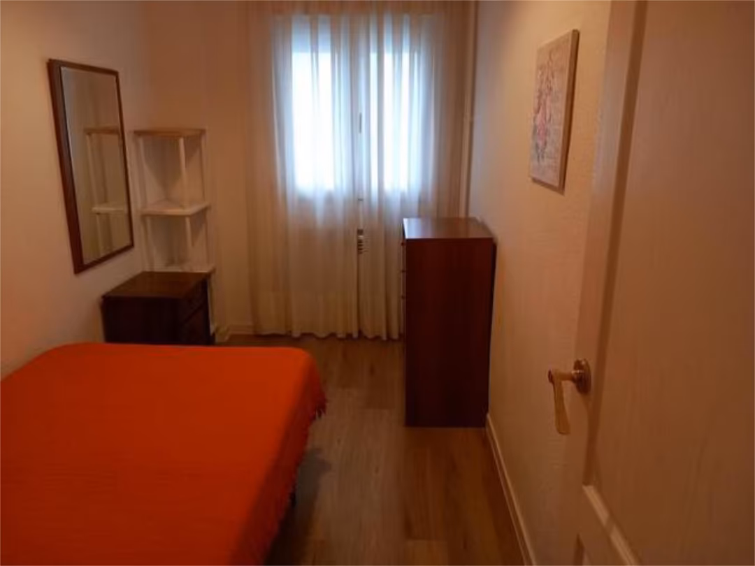 Piso en Bravo Murillo - Foto 2