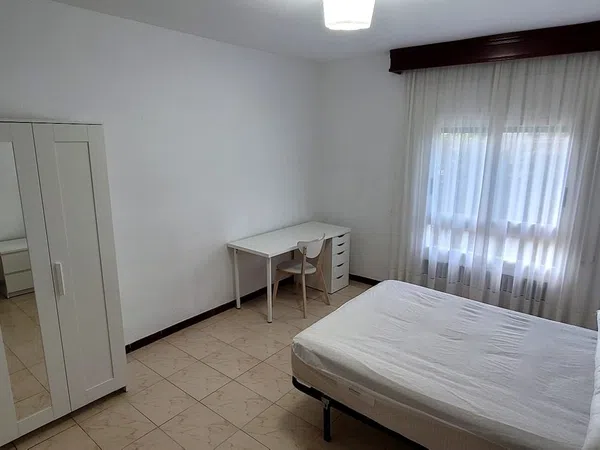 Piso en Plaza Concepción Arenal, 6, Centro - San Lorenzo, Centro - San Lorenzo - Foto 3