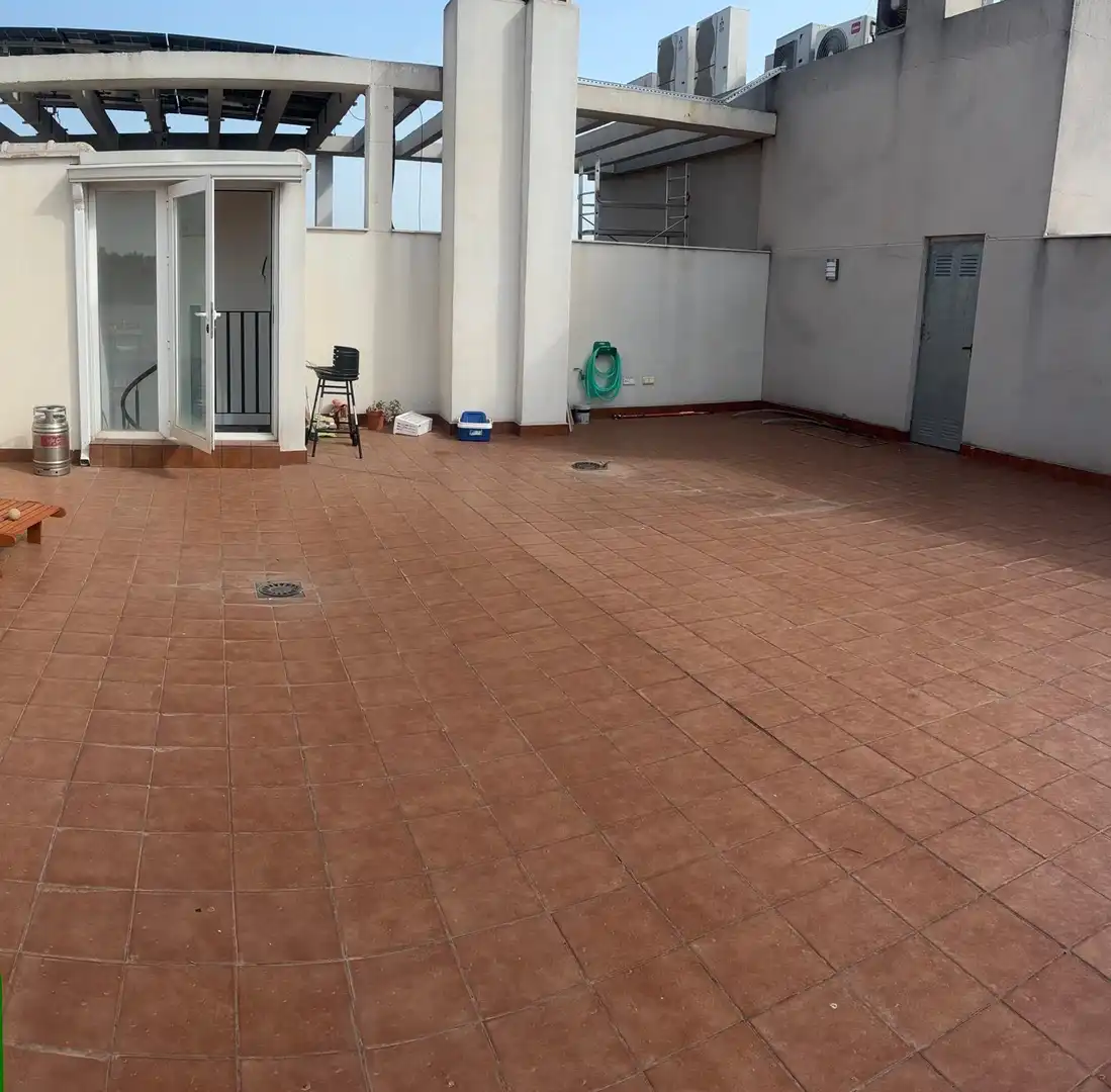 Ático en  Carrer de la Comare Pilar Martí 4 - Foto 3