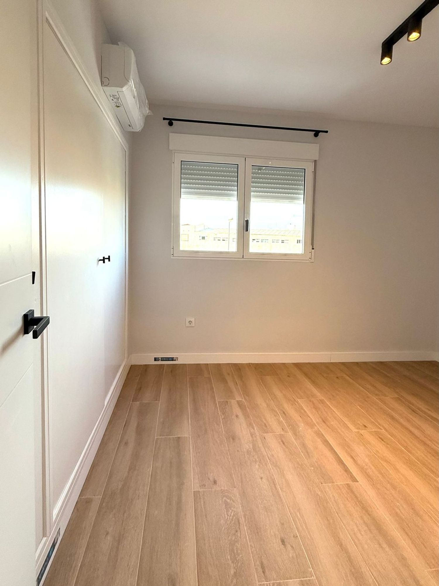 Piso en Calle Victoria Kent Siano, 20, El Palmeral-Urbanova-Tabarca - Foto 15