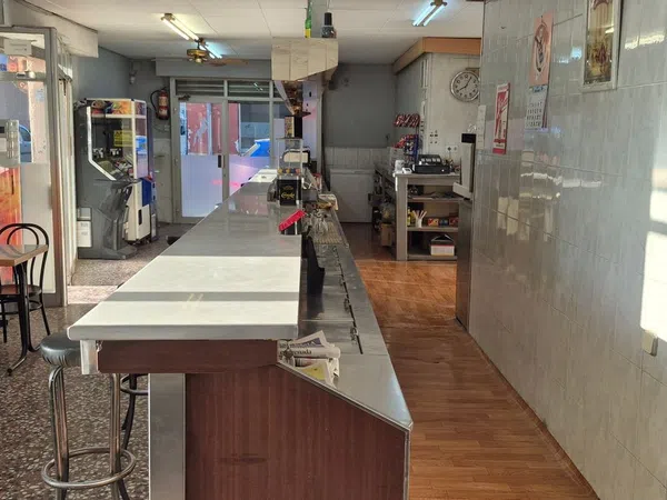 Bar en calle de Dom Bosco, 219 - Foto 6