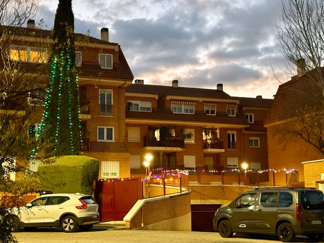 Piso en  Calle Valle del Roncal 10 - Foto 29