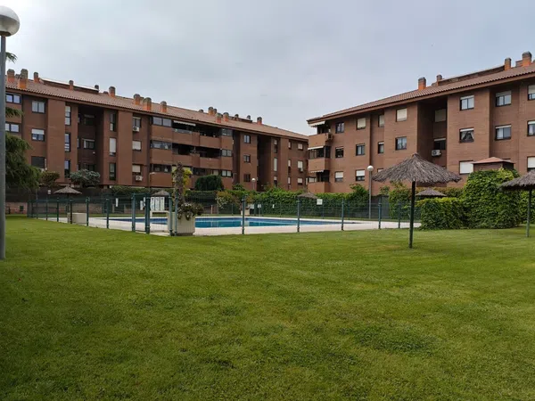 Piso en Avenida de Europa, Zona Avenida Europa - Foto 1