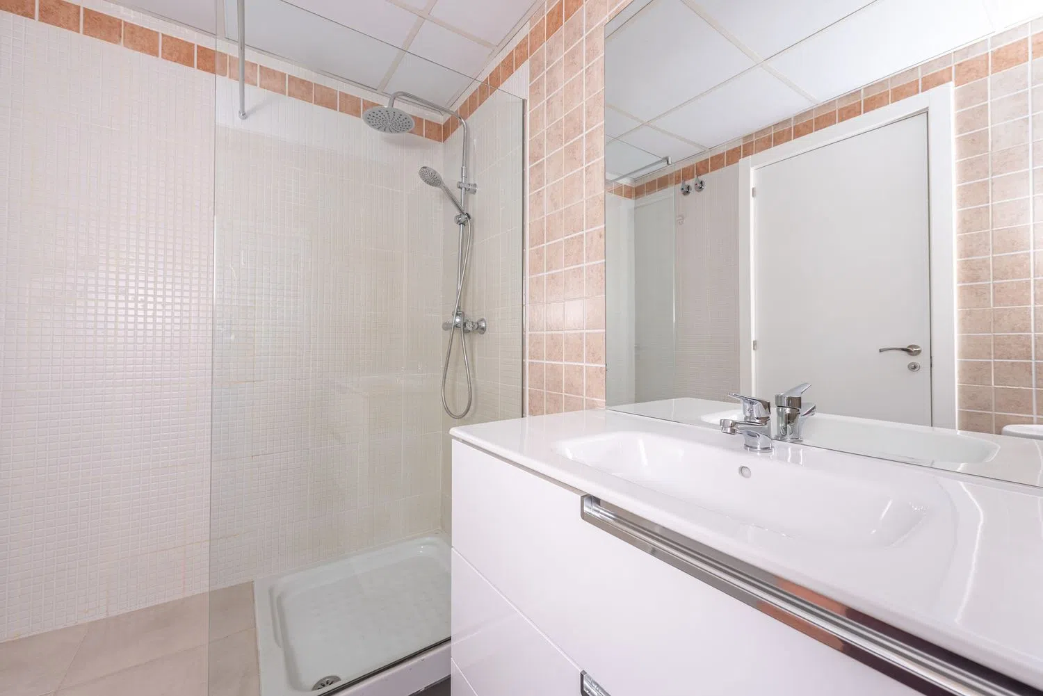 Piso en calle del Doctor Ramón Castroviejo - Foto 6