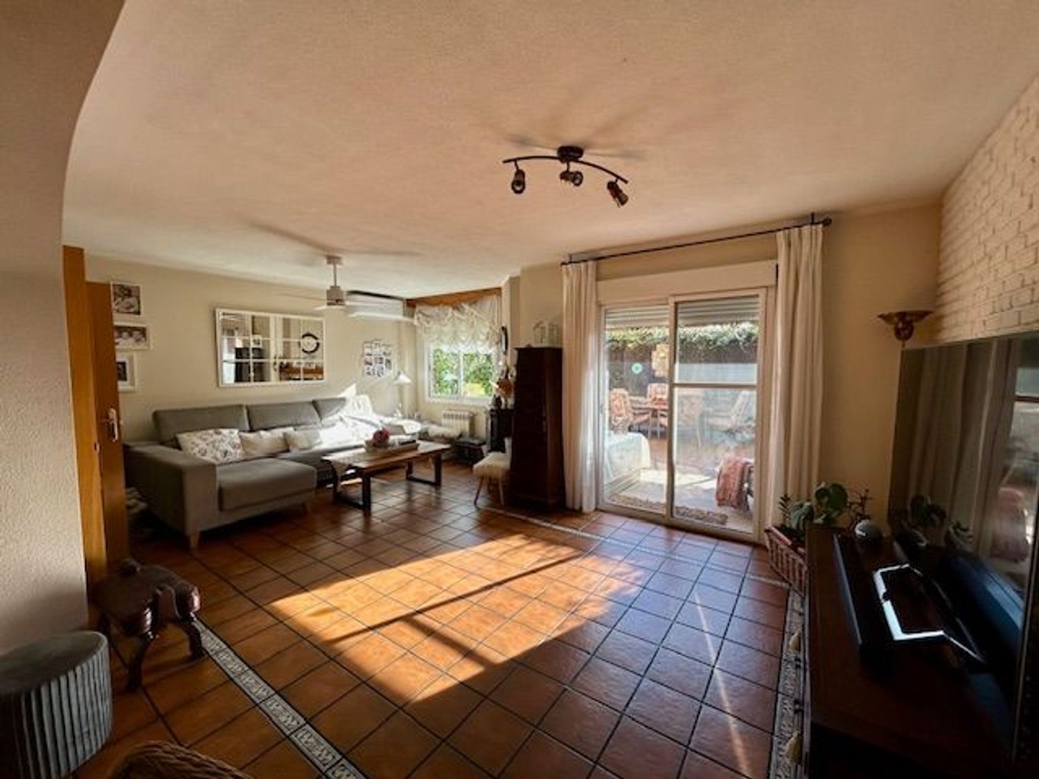 Chalet adosado en Estación-Manantiales - Foto 1