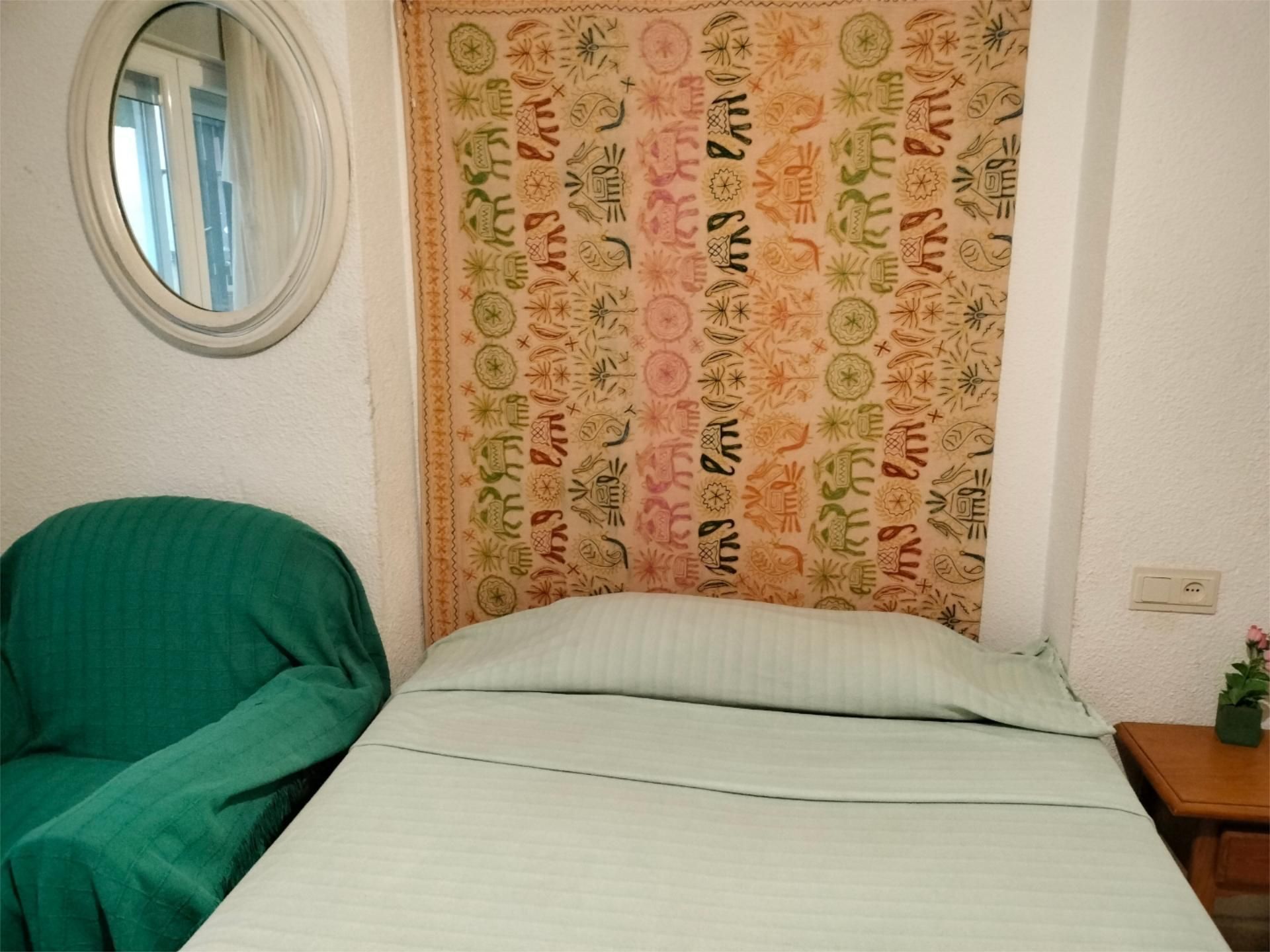 Piso en  Calle Cetti Meriem 7 - Foto 5