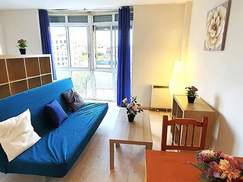 Estudio en calle de Palos de la Frontera, 23