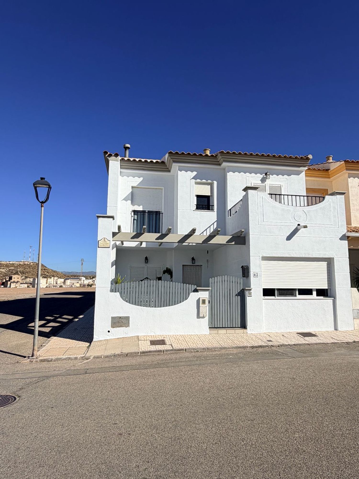 Chalet pareado en Calle Sacerdote Juan Bretones, 42 - Foto 2