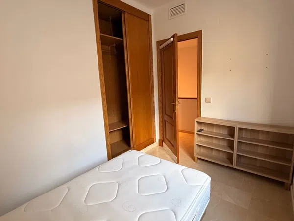 Chalet adosado en Barrio Pozoalbero - Foto 16