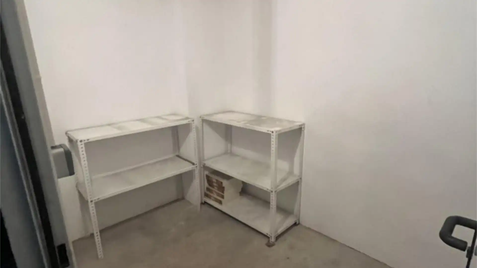 Piso en  Carrer del Pare Guillem Vives 4 - Foto 18