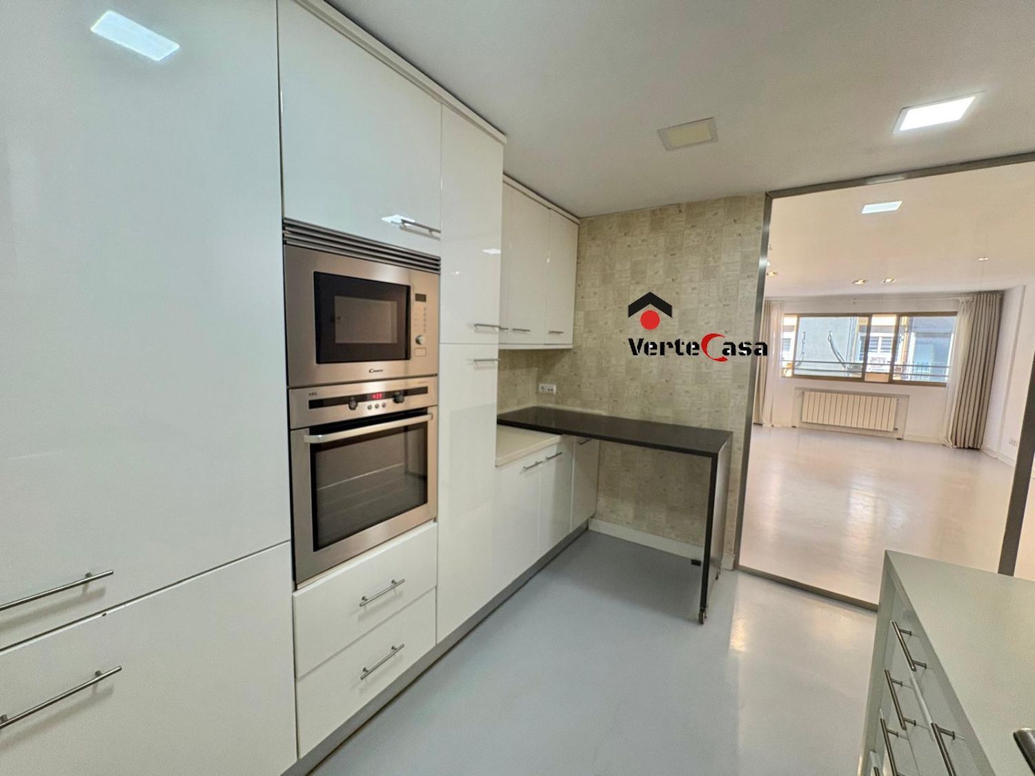 Piso en Calle d'Armando Palacio Valdés, Exposició - Foto 22