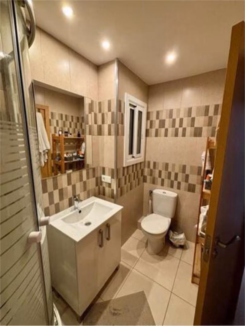 Piso en Sagrada Familia - Foto 3