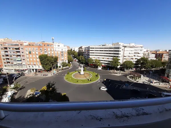Piso en glorieta de Quevedo, 3