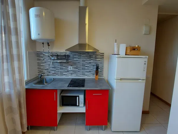 Estudio en calle del Marqués de Molins, 16