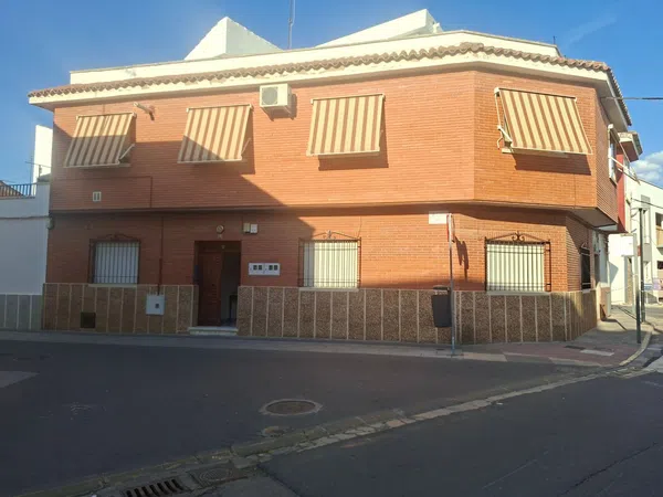 Casa o chalet independiente en Calle Paseo, 15 - Foto 1