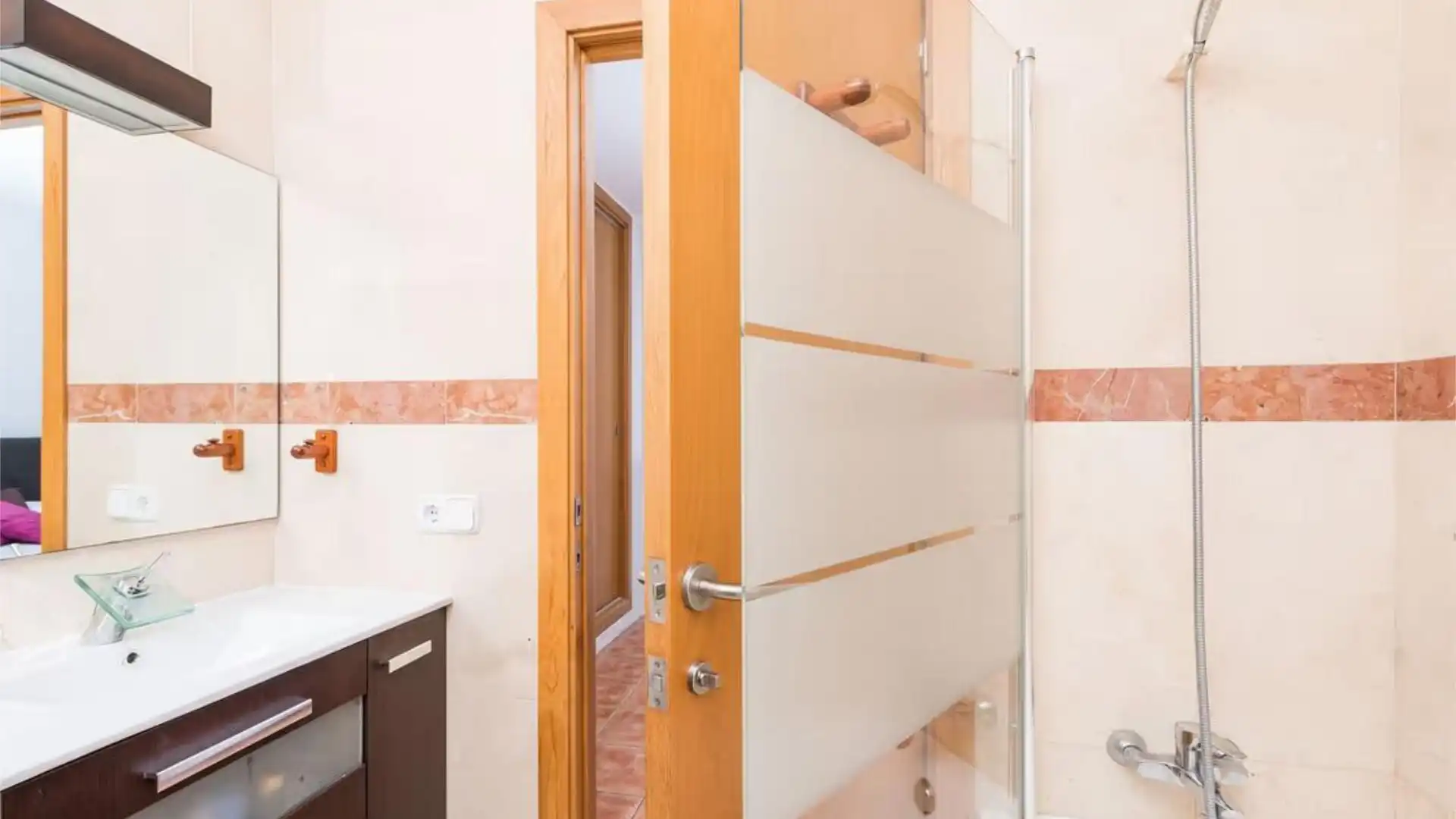 Casa adosada en  Camí d'Alcanada 8 - Foto 13